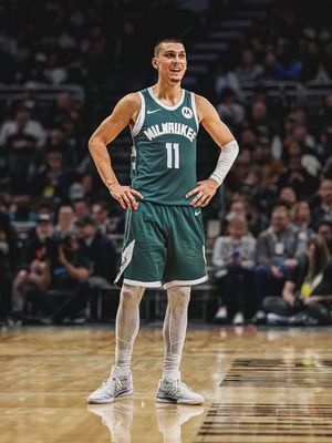Video post by @bucks on TikTok