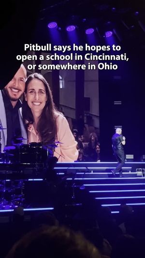 Video post by @Enquirer on Facebook