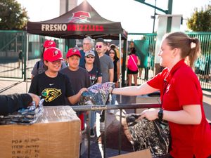 Image post by @fresnogrizzlies on Instagram
