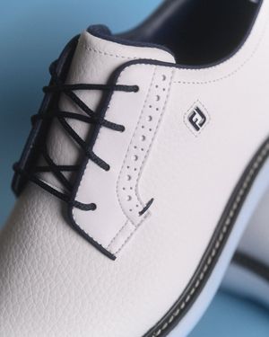 Image post by @footjoy on Instagram