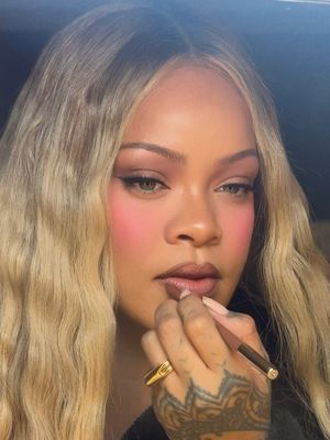 Image post by @fentybeauty on Instagram