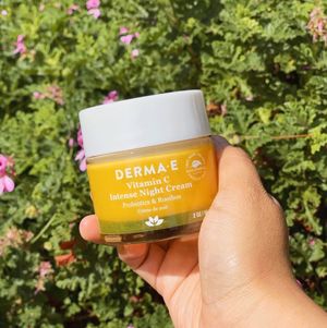 Image post by @dermae on Instagram
