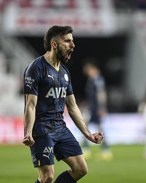 Image post by @trtspor on Twitter