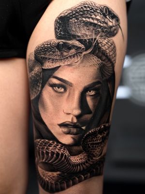 Image post by @skindesigntattoos on Instagram