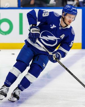 Image post by @TBLightning on Twitter