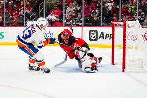 Video post by @nyislanders on TikTok