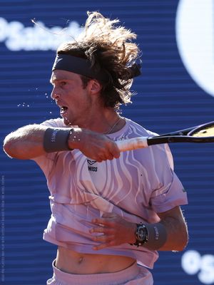 Image post by @head_tennis on Instagram
