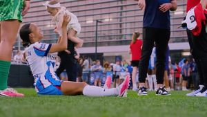 Video post by @theChicagoStars on Facebook