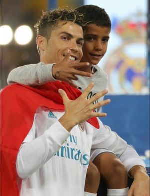 Image post by @cristiano.unofficials on Instagram