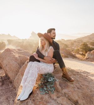 Image post by @elizaphotobeth on Instagram