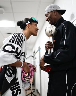 Image post by @nbabrasil on Instagram