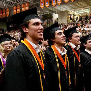 Image post by @bgfalconhockey on Instagram