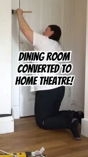 Image post by @valenciatheaterseating on Instagram