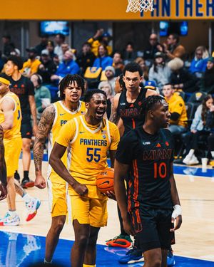 Image post by @pitt_mbb on Instagram