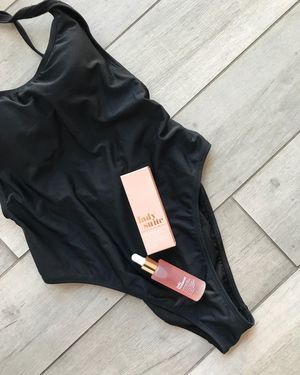 Image post by @glossgoods on Instagram