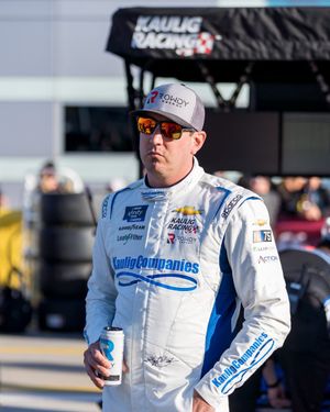 Image post by @KyleBusch on Twitter