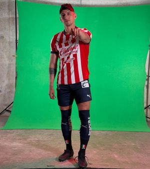 Image post by @alan_pulido17 on Instagram