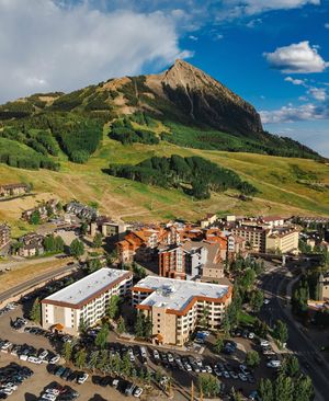 Image post by @skicrestedbutte on Instagram