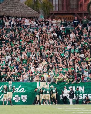 Image post by @usfathletics on Instagram