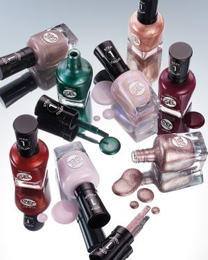 Image post by @sally_hansen on Instagram