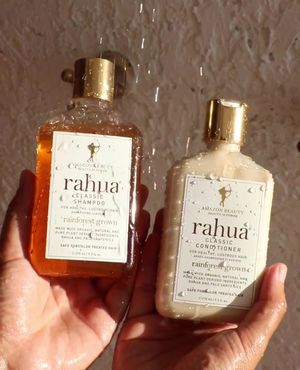 Video post by @RahuaBeauty on Facebook