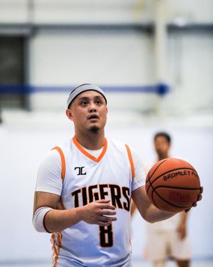 Image post by @FinallyShoots on Twitter