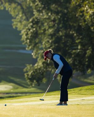 Image post by @kuwomensgolf on Instagram