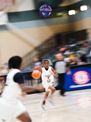 Image post by @aaubasketball on Instagram