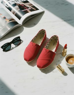 Image post by @toms on Instagram