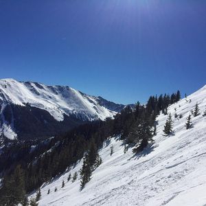 Image post by @skitaos on Instagram