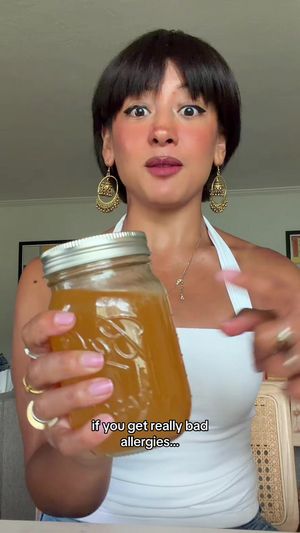 Video post by @sidandlisten on TikTok