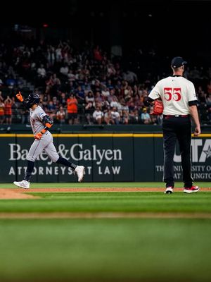 Image post by @astros on Instagram