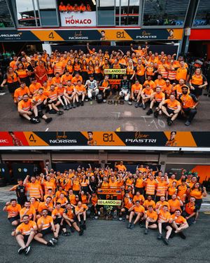 Image post by @McLarenF1 on Twitter