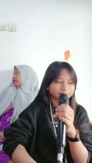 Video post by @da7april on TikTok