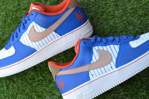 Image post by @neeks_custom_sneaks on Instagram