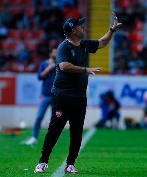 Image post by @ClubNecaxa on Twitter