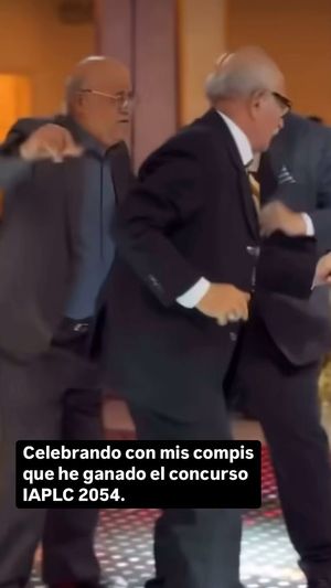 Video post by @aqualupi on Instagram