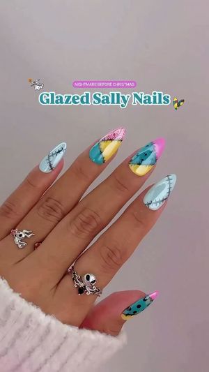 Video post by @nailartbyjen on Instagram