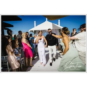 Image post by @gary.tapp.yourweddingmoments on Instagram