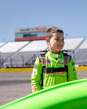 Image post by @brextonbusch on Instagram