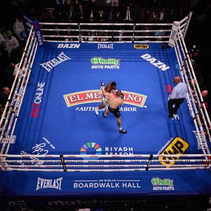 Image post by @matchroomboxing on Instagram