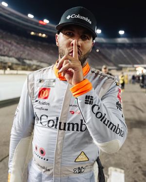 Image post by @bubbawallace on Instagram