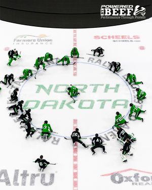 Image post by @undmhockey on Instagram