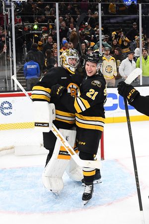 Image post by @NHLBruins on Twitter