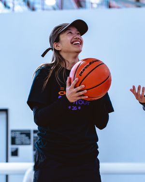 Image post by @helpinghoops on Instagram