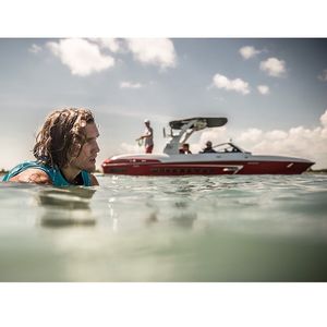 Image post by @malibuboats on Instagram