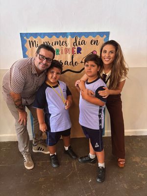 Image post by @soyhelimartinez on Instagram