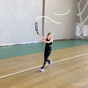 Video post by @polina_maneshina_tennis on Instagram