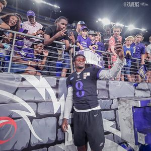 Image post by @Ravens on Twitter