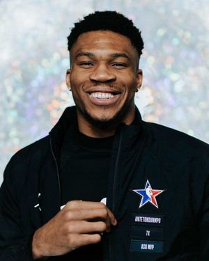 Image post by @Giannis_An34 on Twitter